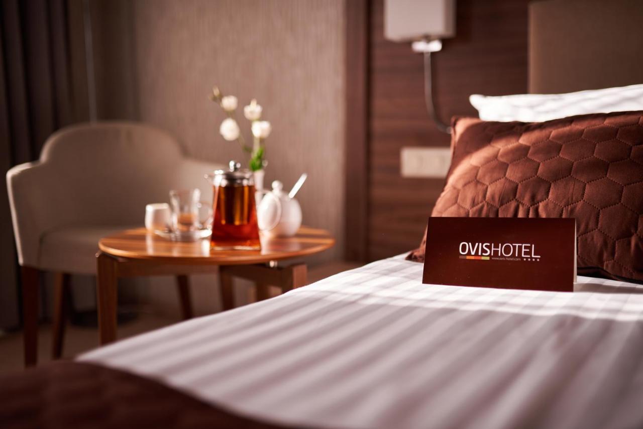 Ovis Hotel Kharkiv Bagian luar foto